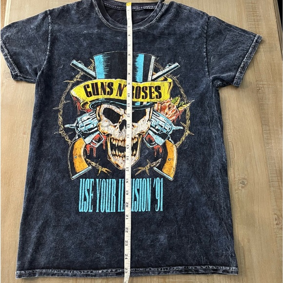 Bravado Guns N Roses Band Tee men’s size small - Picture 6 of 7